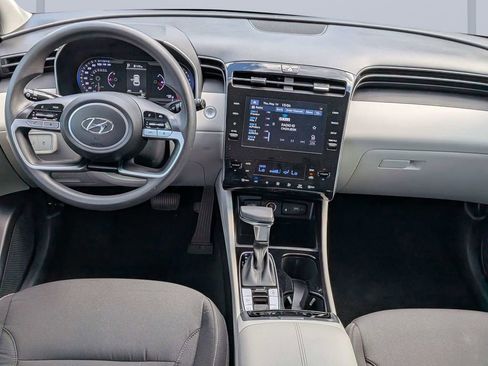 Used 2024 Hyundai Tucson SEL FWD image 14