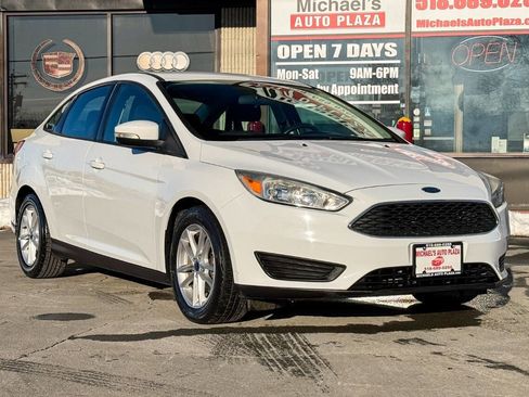 Used 2016 Ford Focus SE w/ Reverse Sensing Package image 1