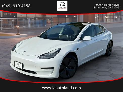 Used 2020 Tesla Model 3 Standard Range Plus RWD image 1