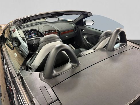 Used 2005 Mercedes-Benz SLK 55 AMG image 46