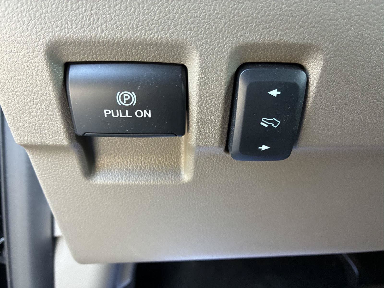 Used 2026 Ford F350 Platinum w/ Platinum Plus Package AWD/4WD image 19