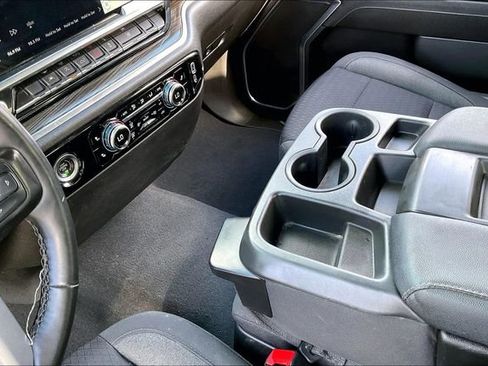 Used 2023 GMC Sierra 1500 Elevation image 13