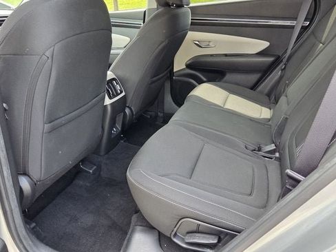 Used 2023 Hyundai Tucson SEL FWD image 11
