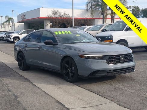 Used 2023 Honda Accord Sport image 9