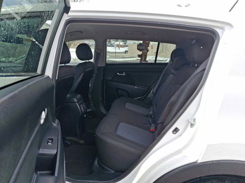 Used 2016 Kia Sportage LX image 11