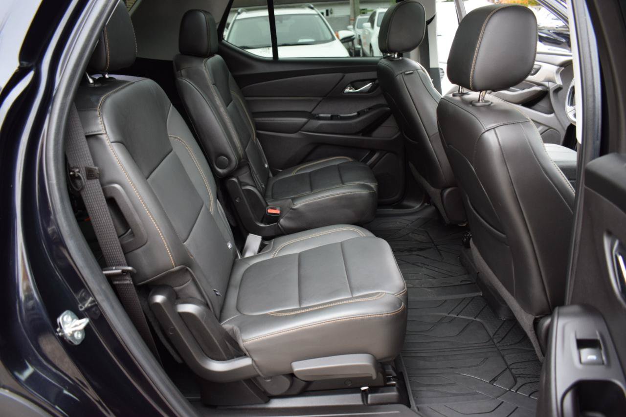 Used 2020 Chevrolet Traverse LT w/ LT Premium Package FWD image 39