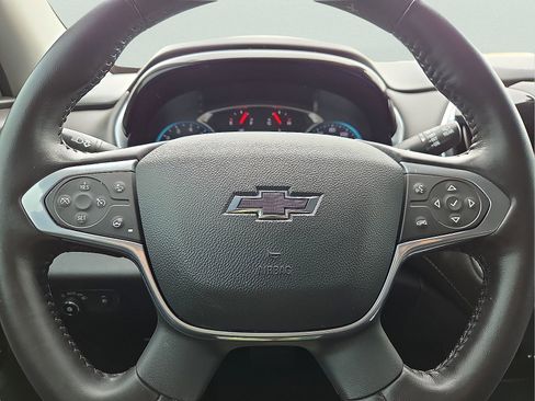 Used 2020 Chevrolet Traverse RS w/ LPO, Floor Liner Package FWD image 24