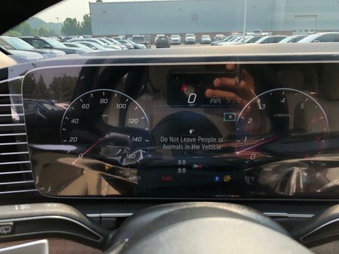 New 2025 Mercedes-Benz GLS 450 4MATIC image 28