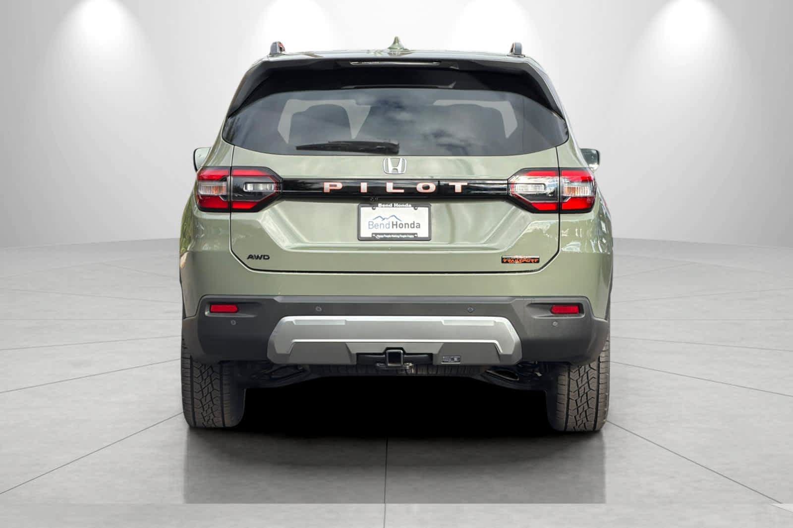 New 2026 Honda Pilot TrailSport image 5