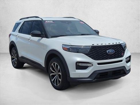 Used 2020 Ford Explorer ST w/ Premium Technology Package AWD/4WD image 3