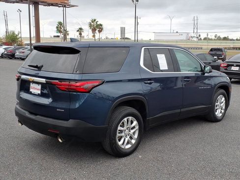 Used 2023 Chevrolet Traverse LS w/ LPO, Cargo Package image 8