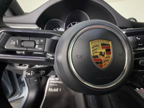 New 2026 Porsche Macan image 36