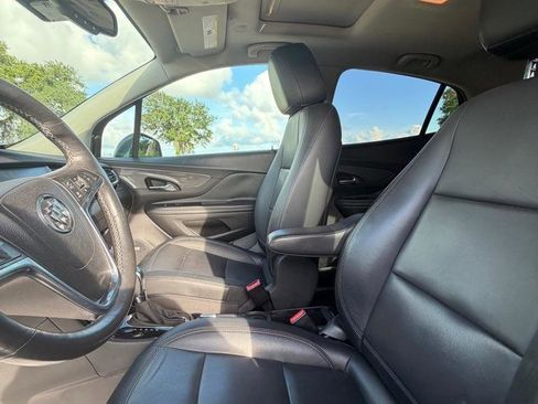 Used 2017 Buick Encore Premium w/ Experience Buick Package FWD image 10