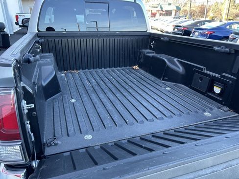 Certified 2023 Toyota Tacoma TRD Off-Road image 11