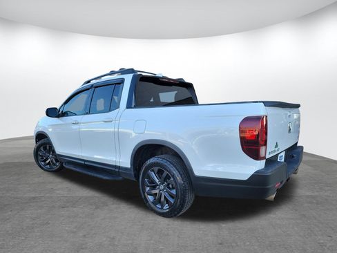 Used 2021 Honda Ridgeline Sport image 7