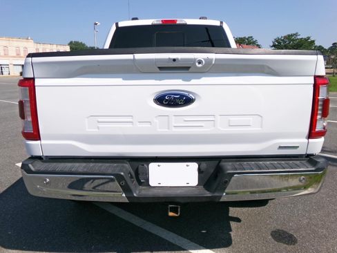 Used 2021 Ford F150 Lariat w/ FX4 Off-Road Package AWD/4WD image 4