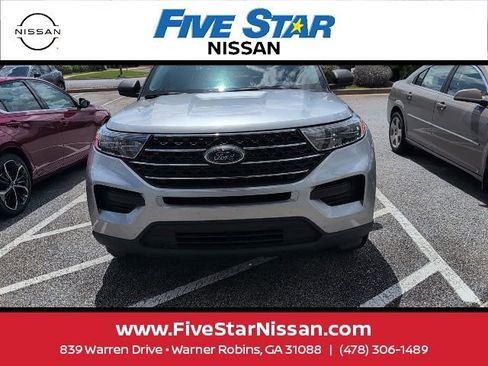 Used 2023 Ford Explorer XLT RWD image 15