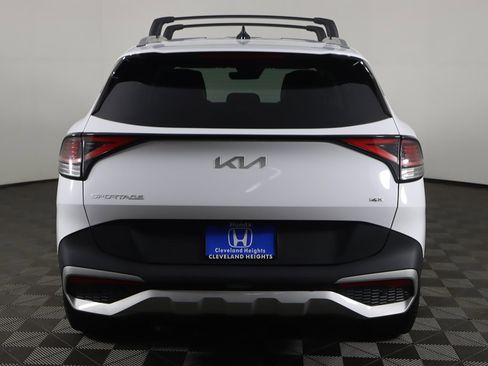 Used 2024 Kia Sportage EX image 11