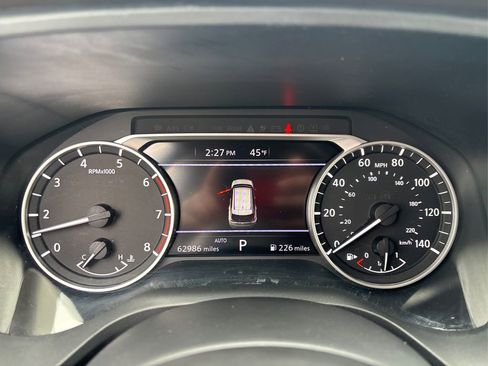 Used 2022 Nissan Rogue SV image 21