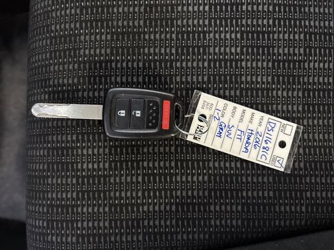 Used 2016 Honda Fit LX image 37