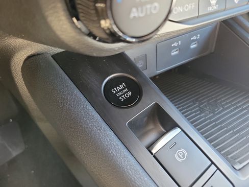 New 2026 Nissan Kicks SV w/ SV Premium Package FWD image 23