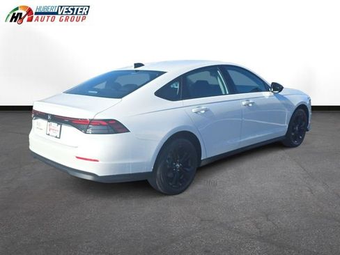 New 2025 Honda Accord SE image 6