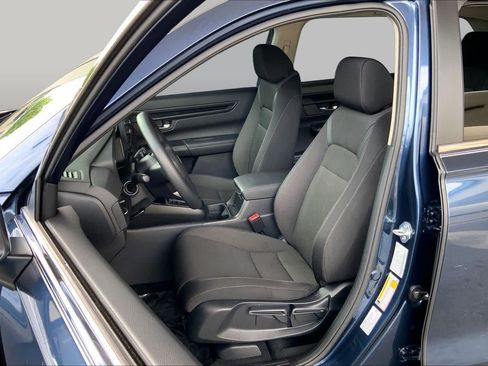 Used 2024 Honda CR-V LX image 8