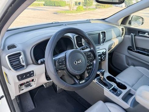 Used 2018 Kia Sportage SX FWD image 12