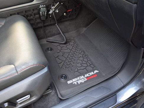 Used 2025 Toyota Sequoia TRD Pro AWD/4WD image 52