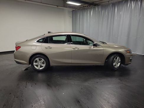 Used 2022 Chevrolet Malibu LS image 10