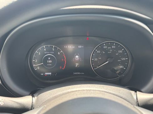 Used 2024 Nissan Kicks SV FWD image 16