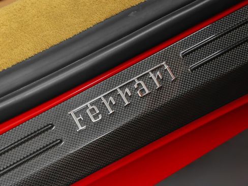 Certified 2013 Ferrari 458 Spider RWD image 17