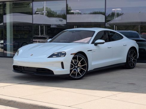 New 2026 Porsche Taycan image 1