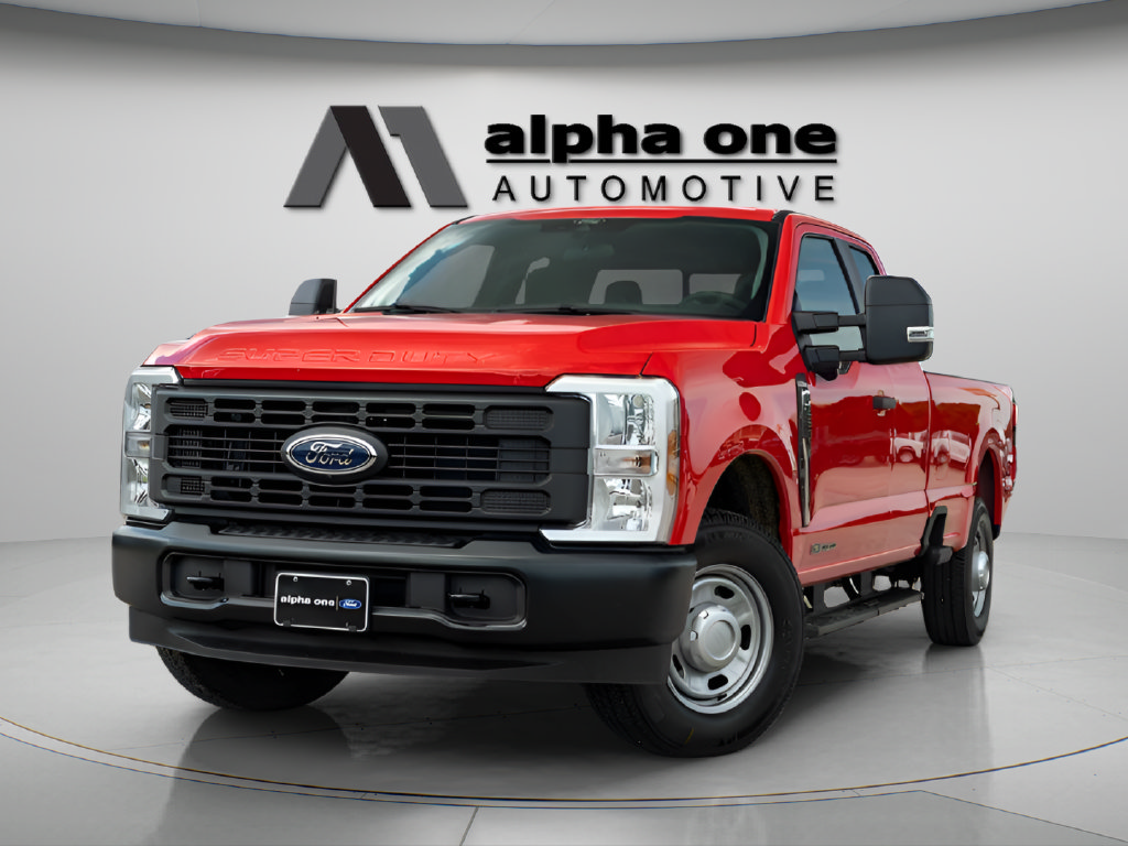 New 2025 Ford F250 XL w/ 360-Degree Camera Package RWD image 1