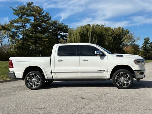 Used 2019 RAM 1500 Limited image 8