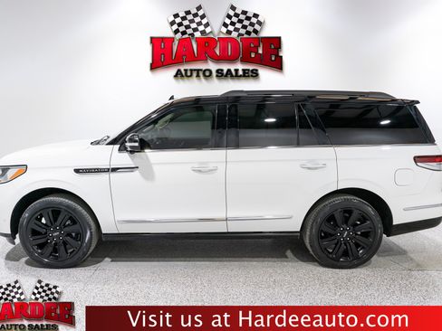 Used 2024 Lincoln Navigator Black Label AWD/4WD image 1
