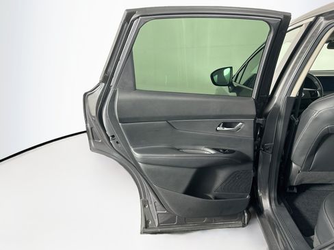 Used 2025 Nissan Murano SV FWD image 25