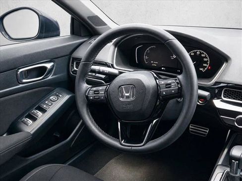 Used 2025 Honda Civic Sport image 22