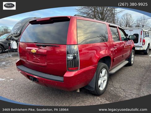 Used 2013 Chevrolet Suburban LT image 8