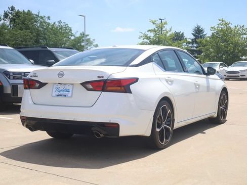 Certified 2025 Nissan Altima 2.5 SR FWD image 4
