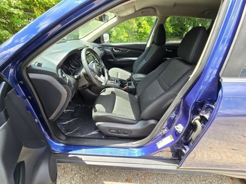 Used 2019 Nissan Rogue SV AWD/4WD image 9