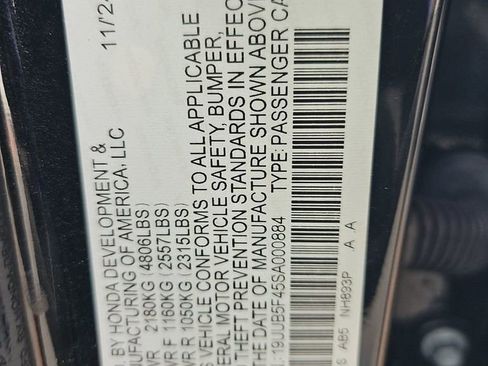 Used 2025 Acura TLX w/ Technology Package image 22