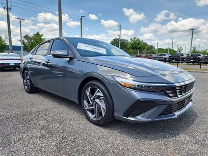 New 2025 Hyundai Elantra Limited