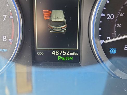 Used 2019 Toyota Highlander Limited Platinum AWD/4WD image 13