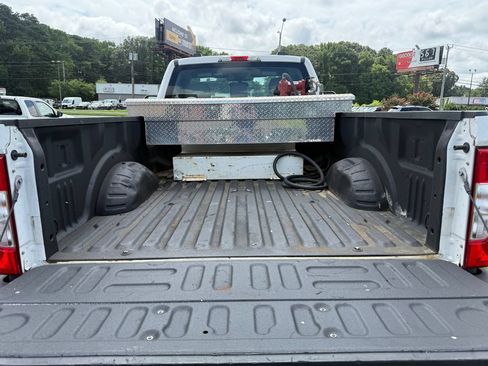 Used 2020 Ford F250 XL w/ Power Equipment Group AWD/4WD image 16