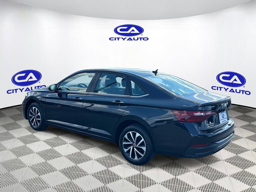 Used 2024 Volkswagen Jetta S FWD image 5