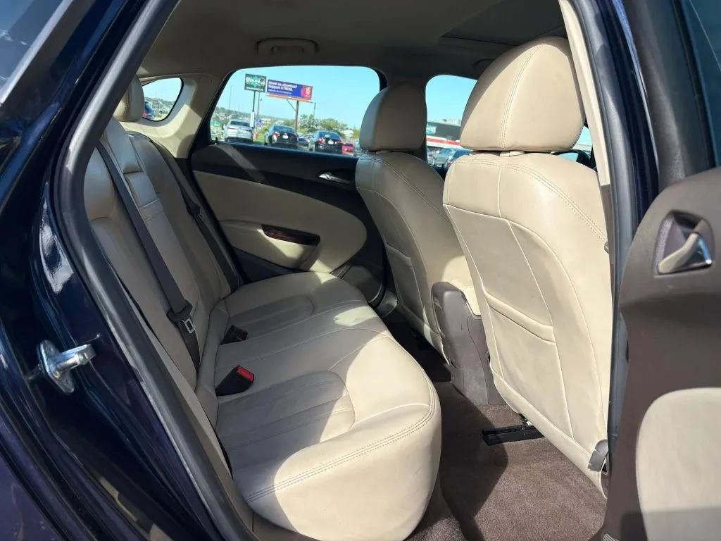 Used 2016 Buick Verano Leather w/ Experience Buick Package FWD image 17