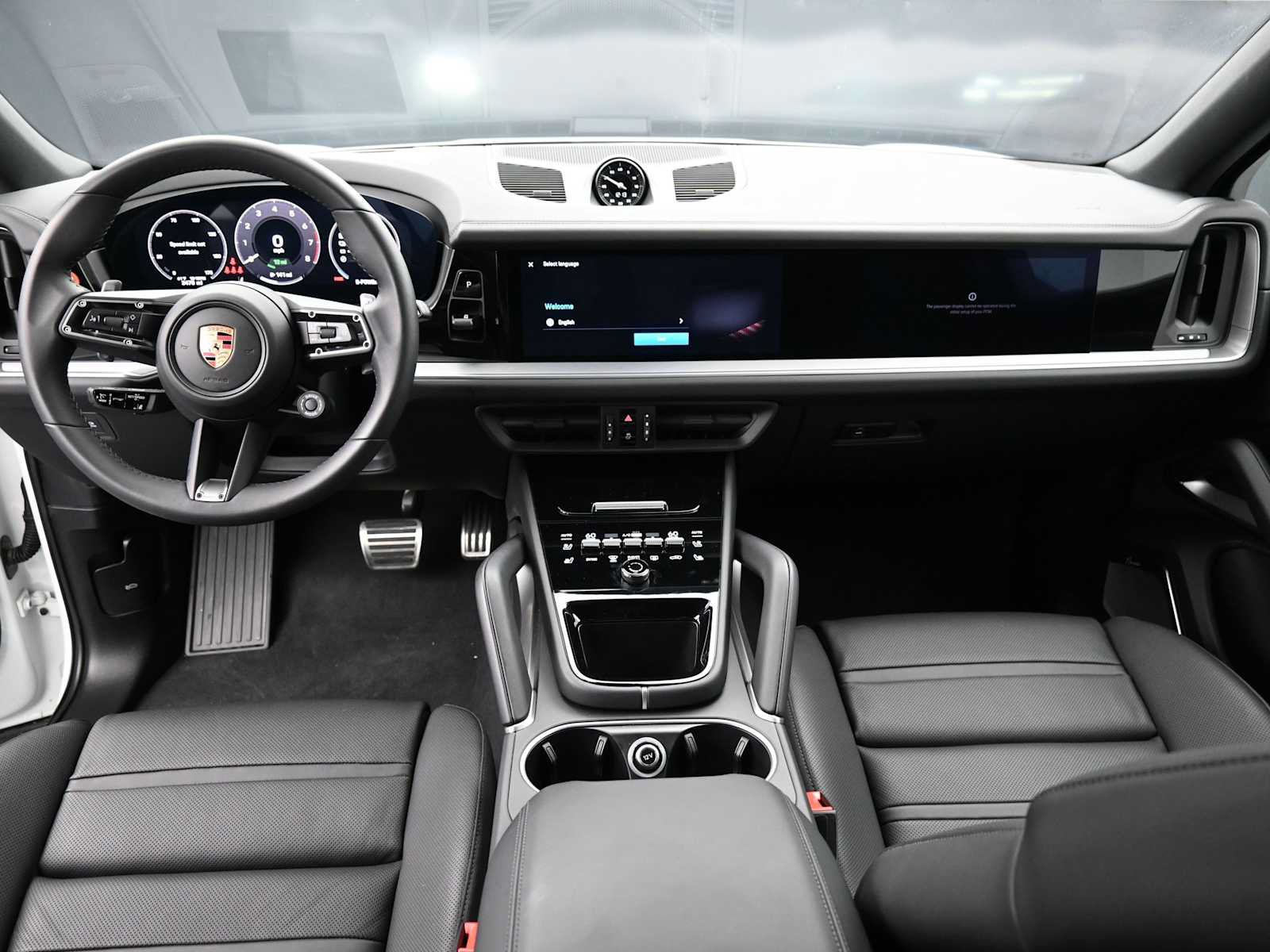 New 2025 Porsche Cayenne E-Hybrid Coupe AWD/4WD image 6