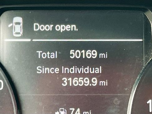 Used 2021 BMW 330i Sedan image 12