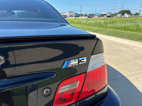 Used 2004 BMW M3 Coupe image 15